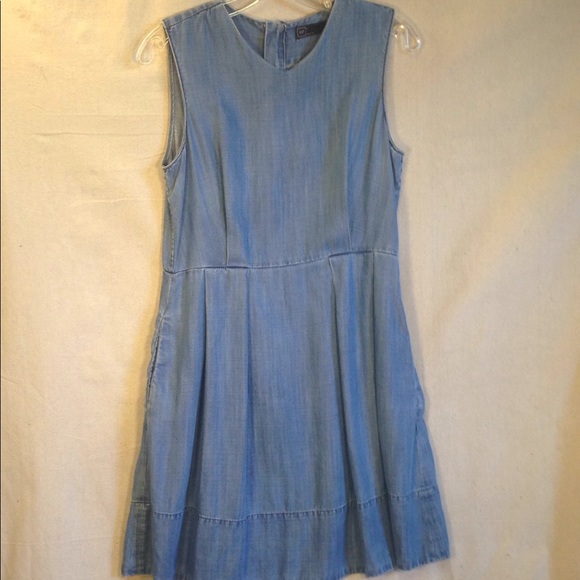 GAP Dresses & Skirts - 💋Gap Tencel Fit & Flare Chambray Dress Pockets 6